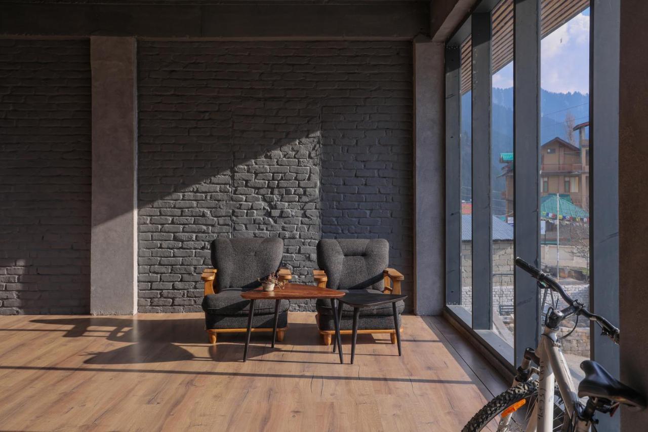 Warehouse X Poshtel Manāli Exterior foto